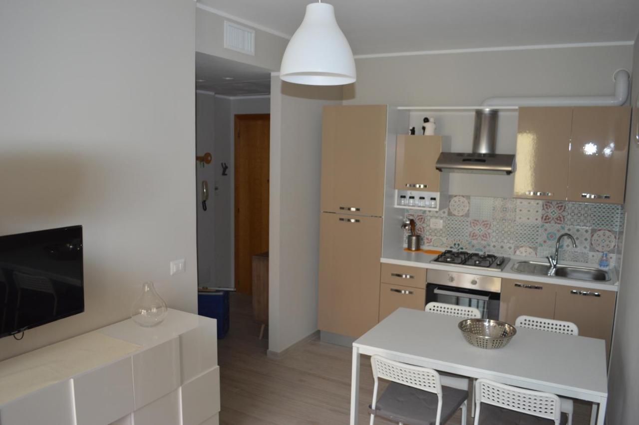 Ad Un Passo Dal Mare Apartment ปอร์โต ซันเตลปีดิโอ ภายนอก รูปภาพ