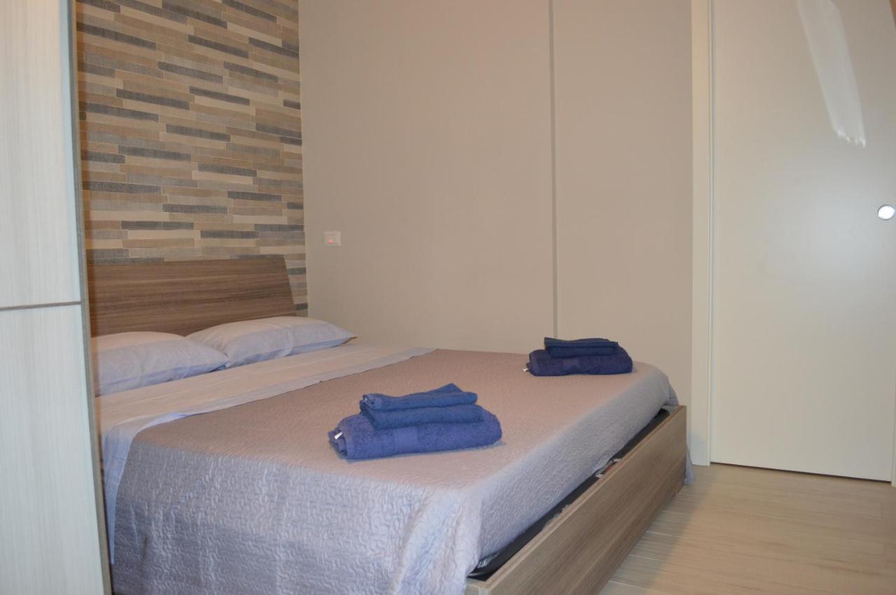 Ad Un Passo Dal Mare Apartment ปอร์โต ซันเตลปีดิโอ ภายนอก รูปภาพ